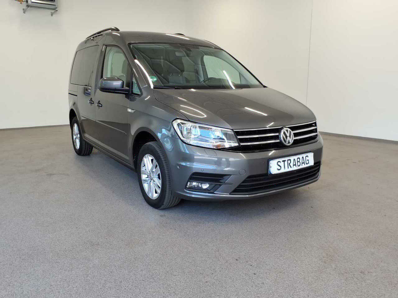 Volkswagen Caddy Comfortline - Diesel - Manual - 101 hp - 209.242 km Comfortline