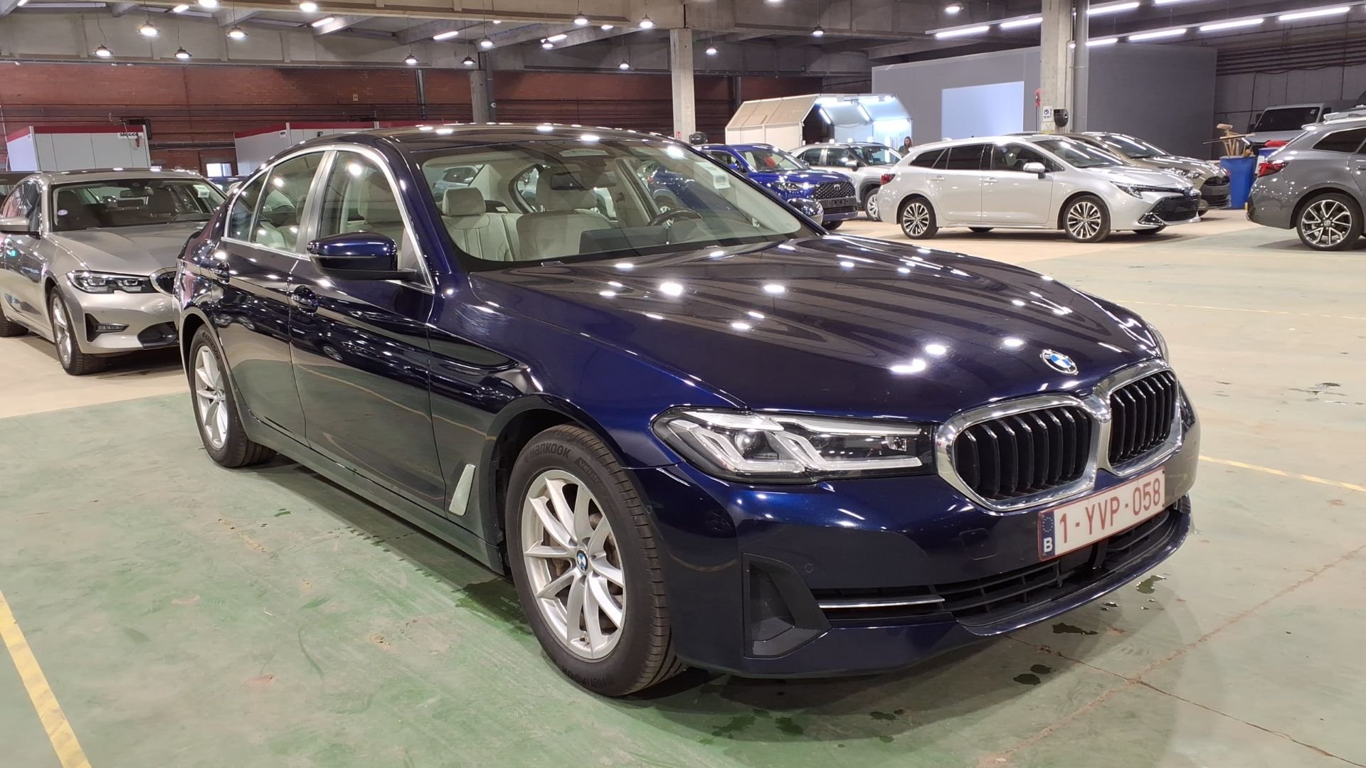 BMW 5 Series 530e - Hybrid - Automatic - 163 hp - 157.621 km 