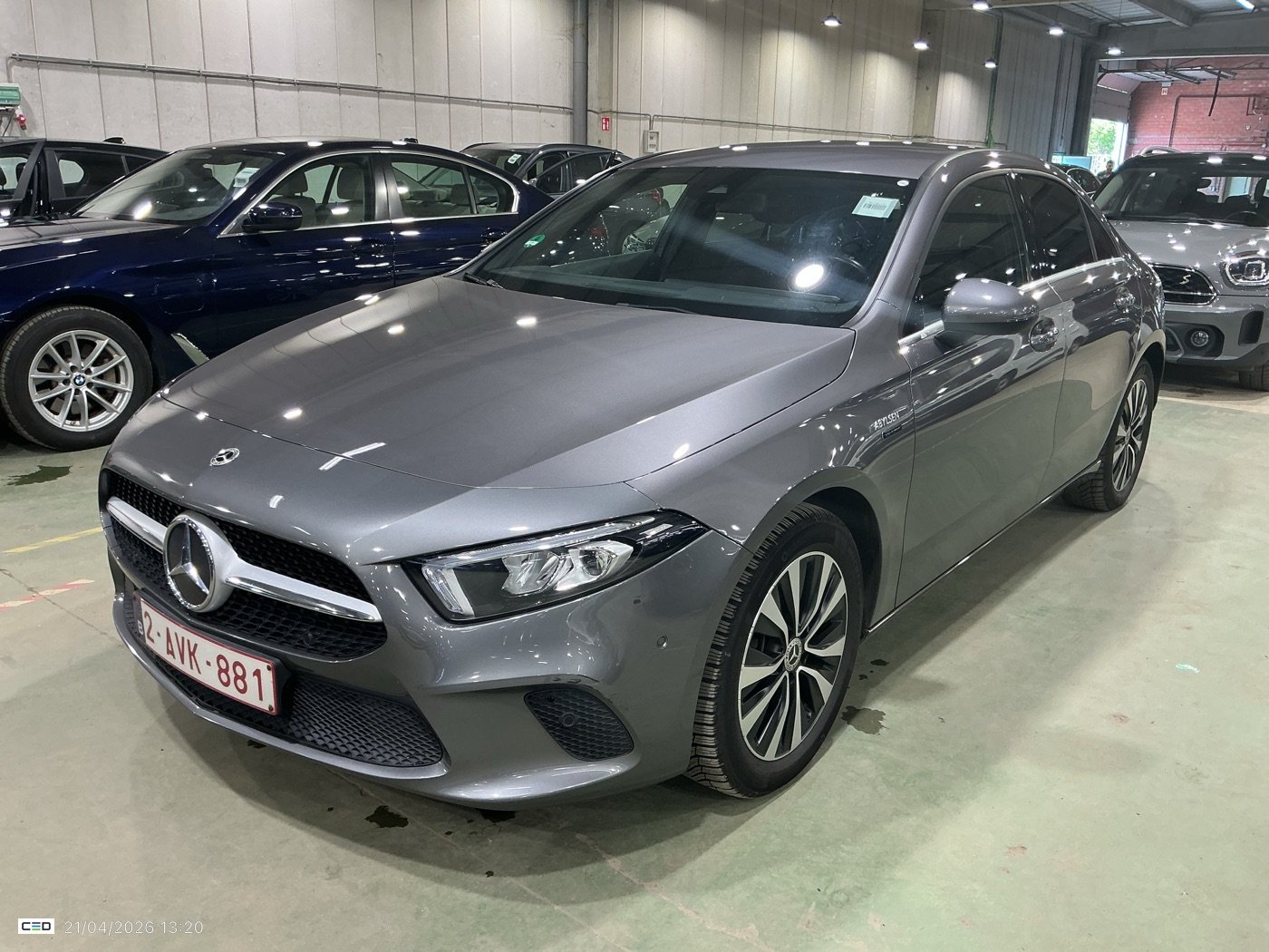 Mercedes-Benz A 250e - Hybrid - Automatic - 160 hp - 164.762 km 