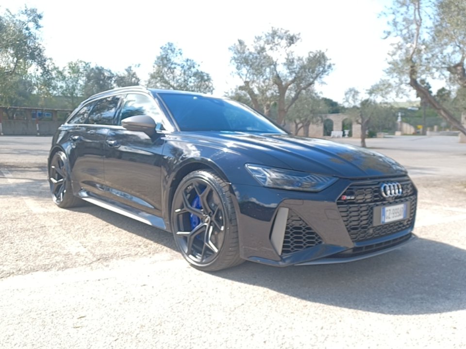 Audi RS6 Avant Performance - Quattro - Petrol - Automatic - 630 hp - 39.569 km Performance