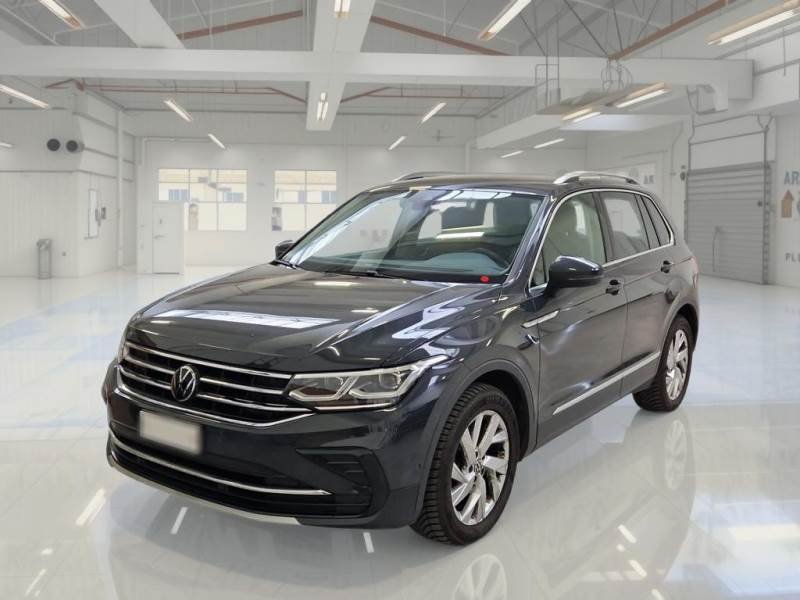 Volkswagen Tiguan 2.0 TDI Elegance - Diesel - Automatic - 150 hp - 96.220 km Elegance