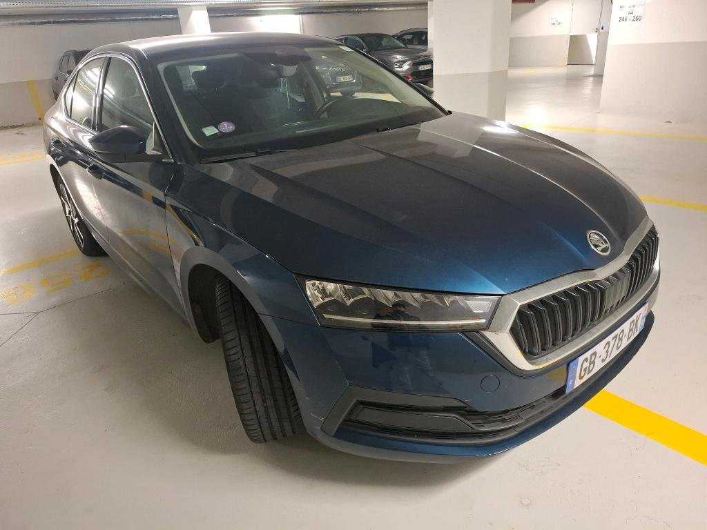 Skoda Octavia 1.4 TSI Ambition - Hybrid - Automatic - 204 hp - 47.080 km Ambition