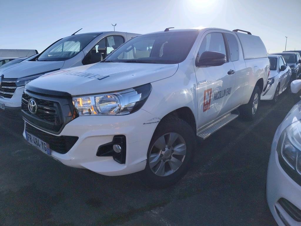 Toyota Hilux 2.4 D-4D Legende - AWD - Diesel - Manual - 149 hp - 113.157 km