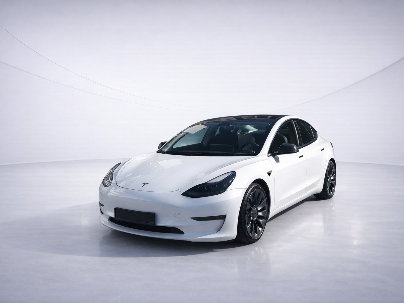 Tesla Model 3 Long Range - Dual Motor - Electric - Automatic - 513 hp - 105.581 km
