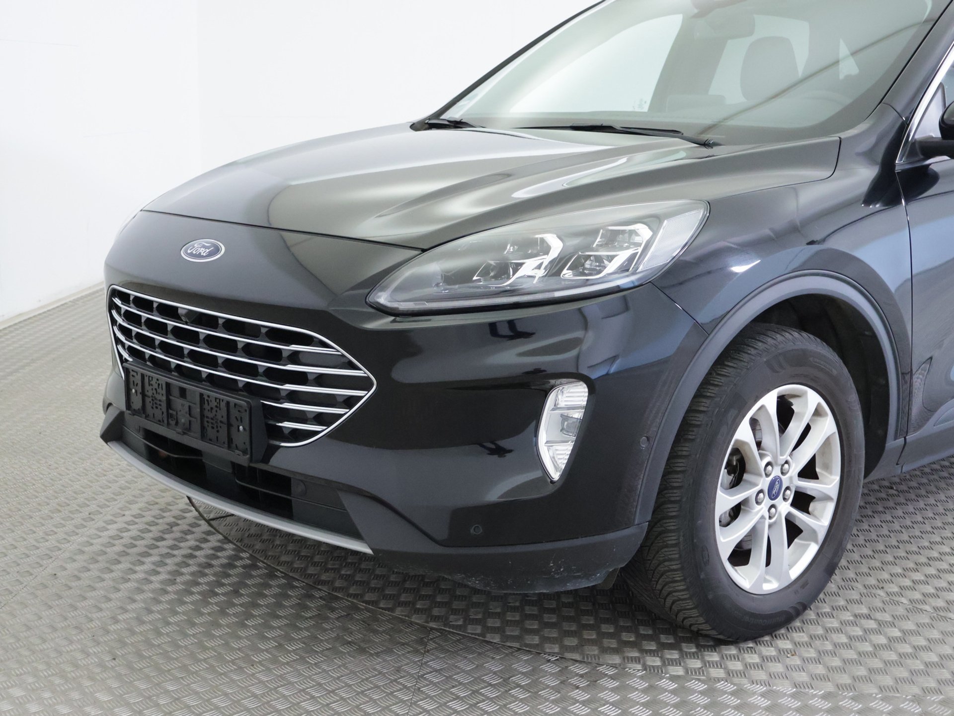 Ford Kuga ST Line - Petrol - Automatic - 152 hp - 78.537 km