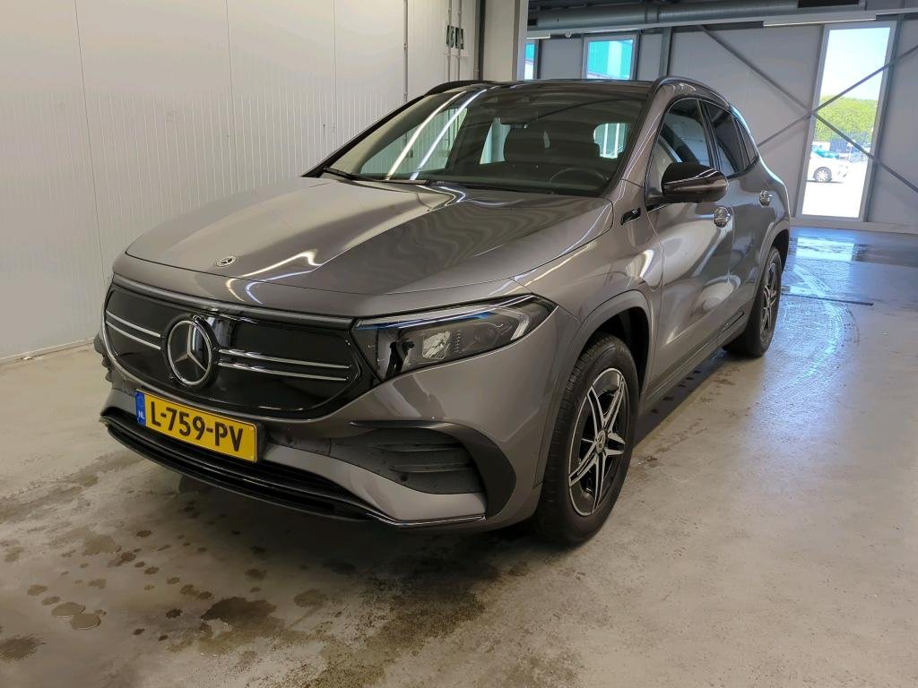 Mercedes-Benz EQA 250 Business Solution AMG - Electric - Automatic - 190 hp - 106.832 km