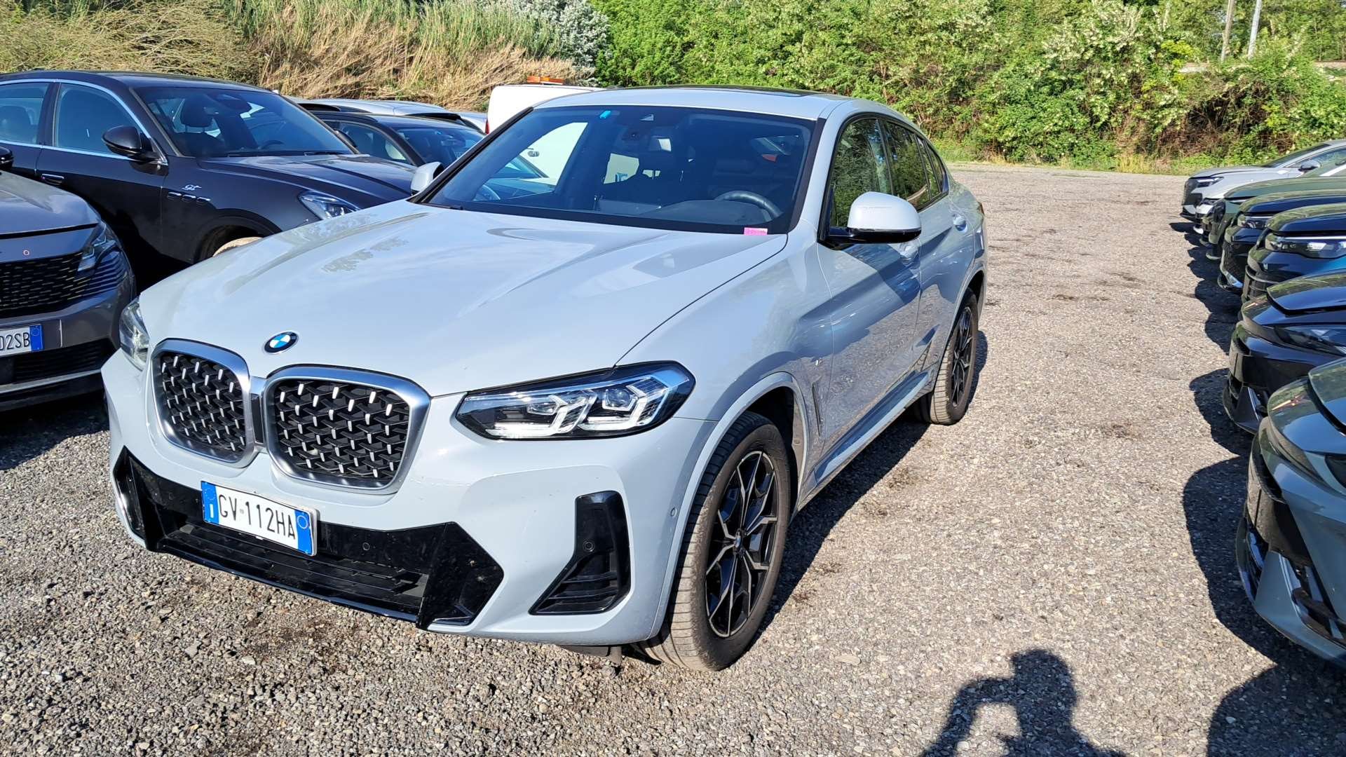 BMW X4 20i M Sport - Petrol - Automatic - 184 hp - 31.666 km