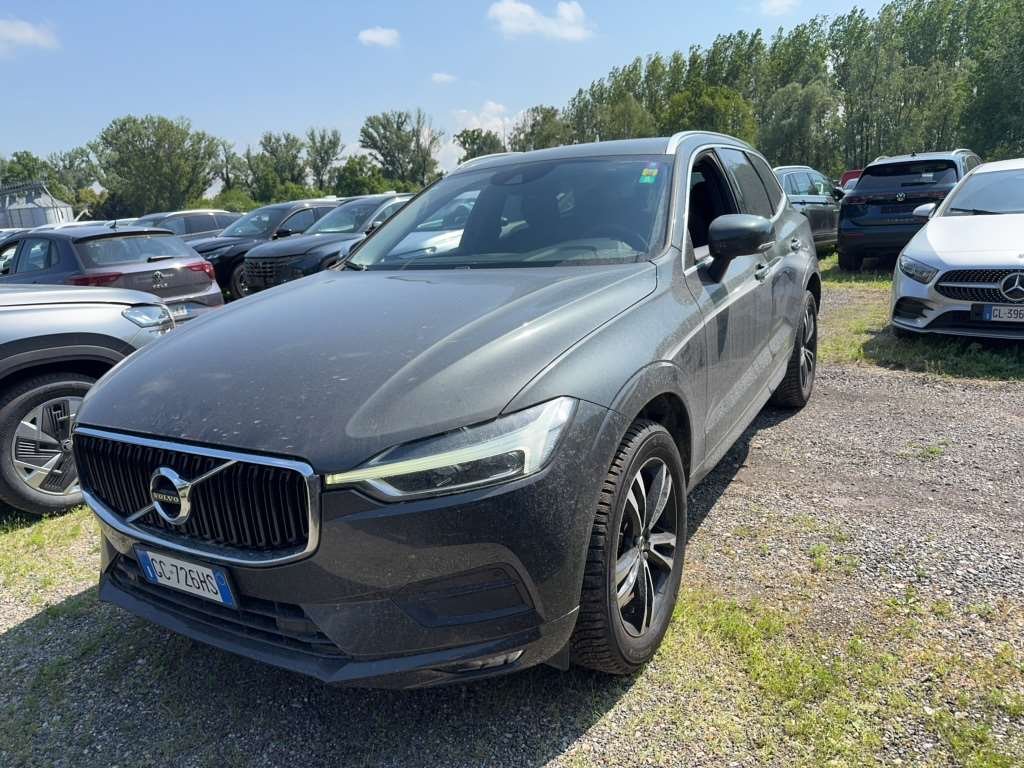 Volvo XC60 B4 Business - Diesel - Automatic - 197 hp - 93.104 km