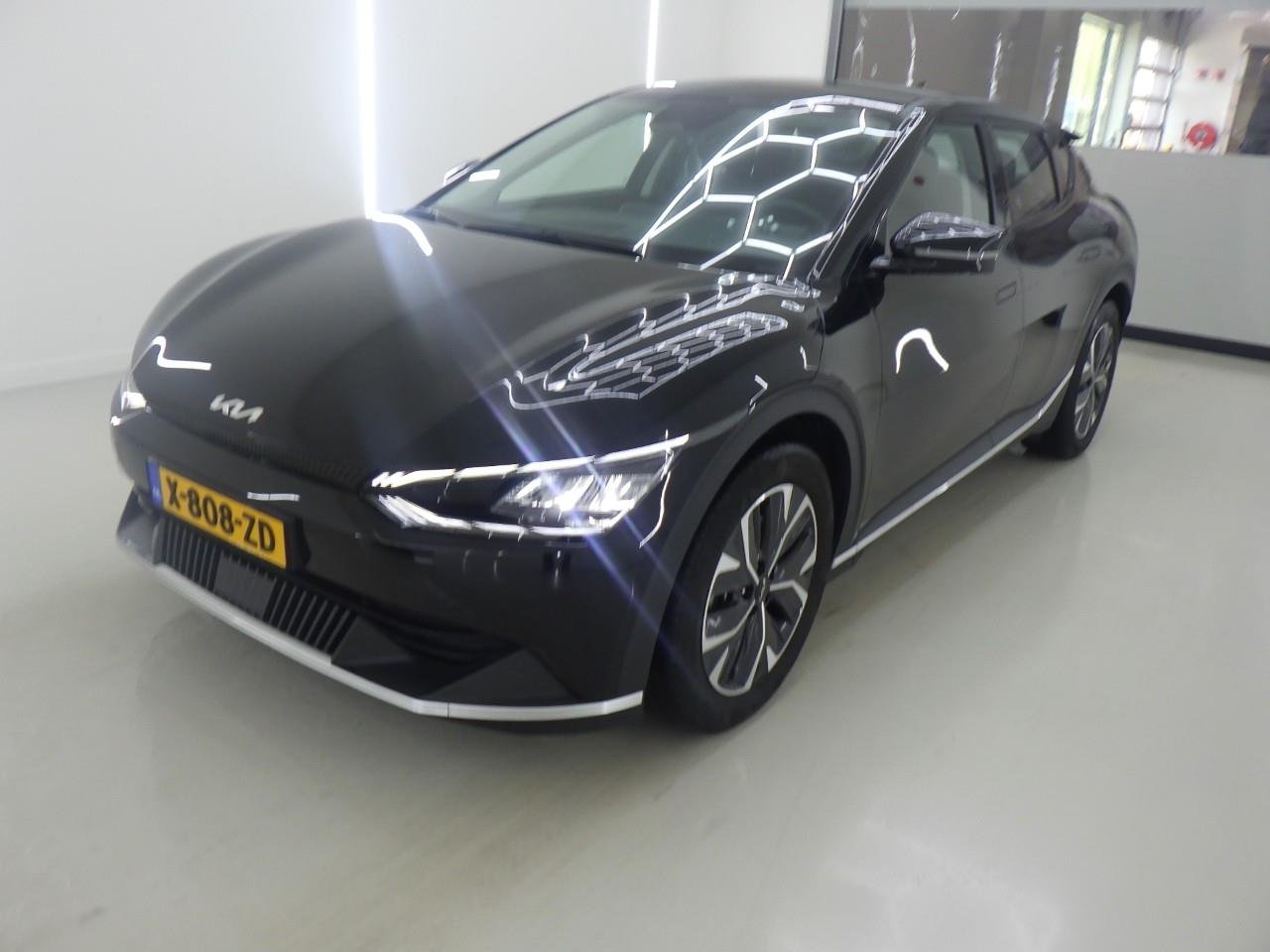 Kia EV6 54 kWh - Electric - Automatic - 170 hp - 26.563 km