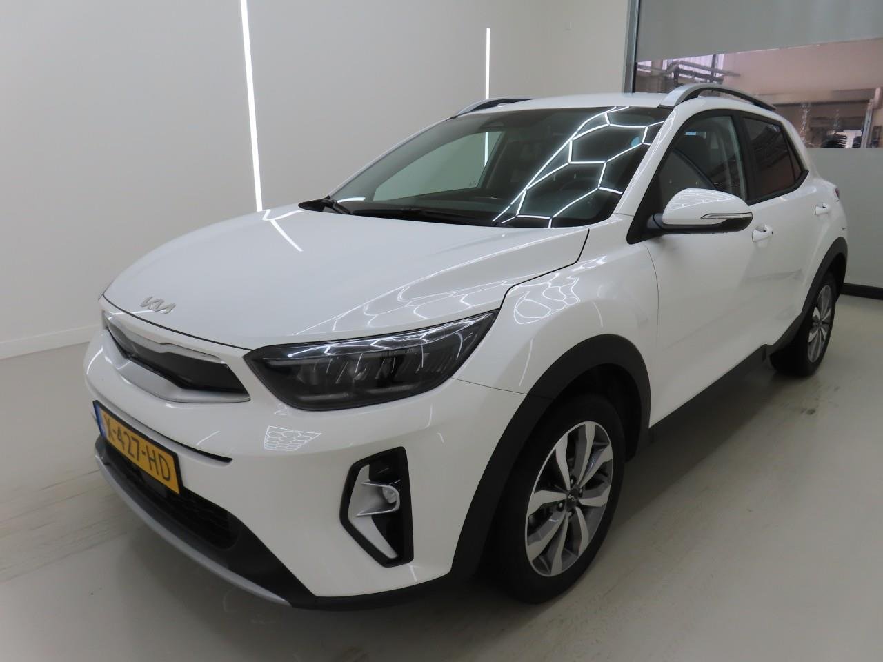 Kia Stonic 1.0 T-GDI DynamicPlusLine - Petrol - Manual - 99 hp - 37.001 km