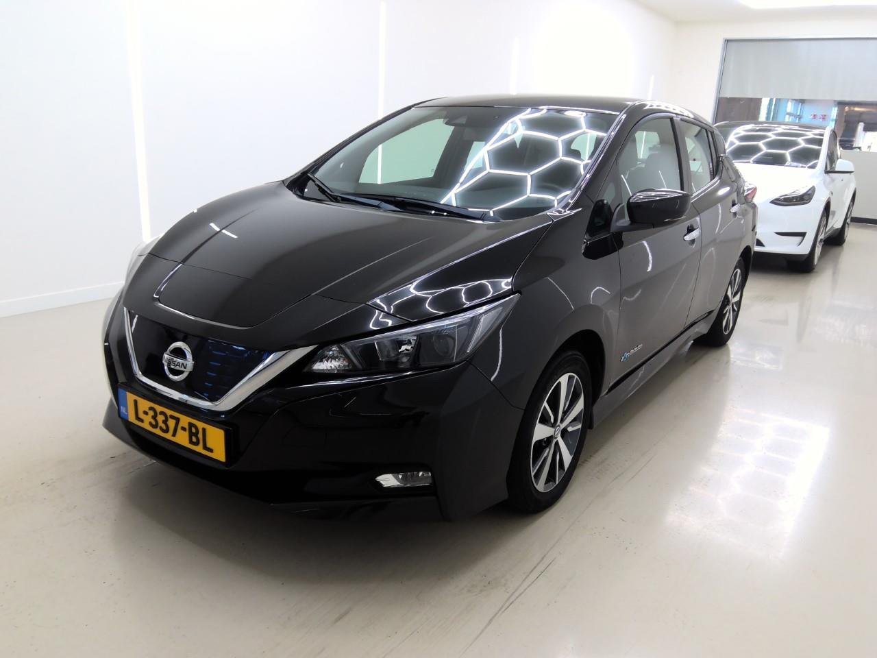 Nissan Leaf 40 kWh Acenta - Electric - Automatic - 150 hp - 50.028 km