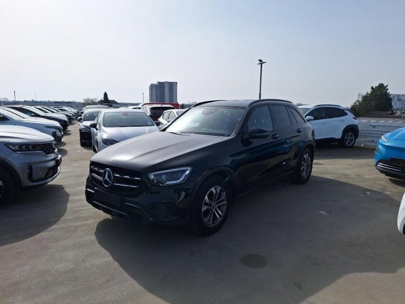 Mercedes-Benz GLC 220d - Diesel - Automatic - 194 hp - 134.659 km 