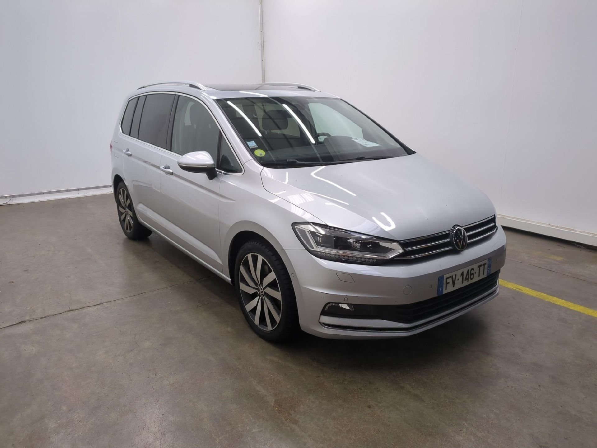 Volkswagen Touran 2.0 TDI Carat - Diesel - Automatic - 150 hp - 193.586 km Carat