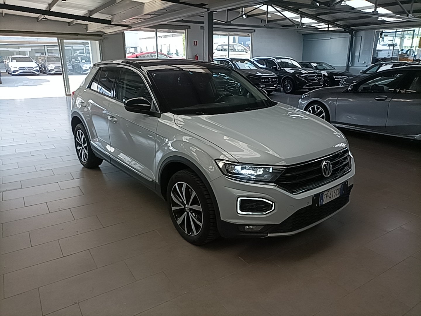 Volkswagen T-ROC 1.0 TSI Life - Petrol - Manual - 115 hp - 149.657 km Life