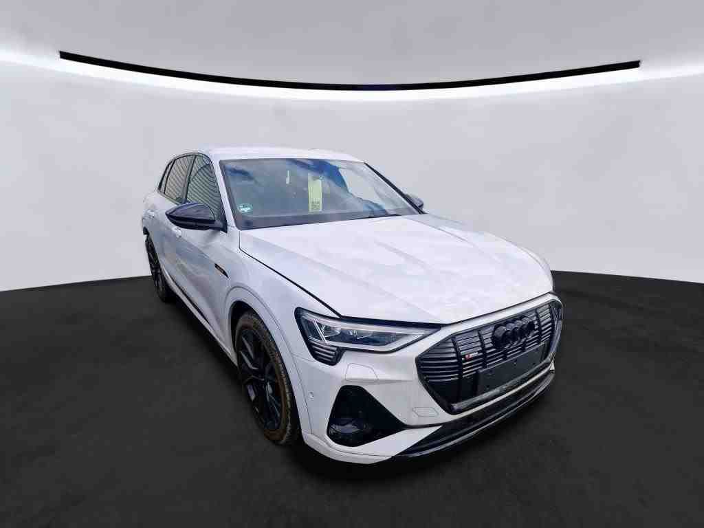 Audi E-Tron 50 S Line - Quattro - Electric - Automatic - 312 hp - 23.859 km S Line