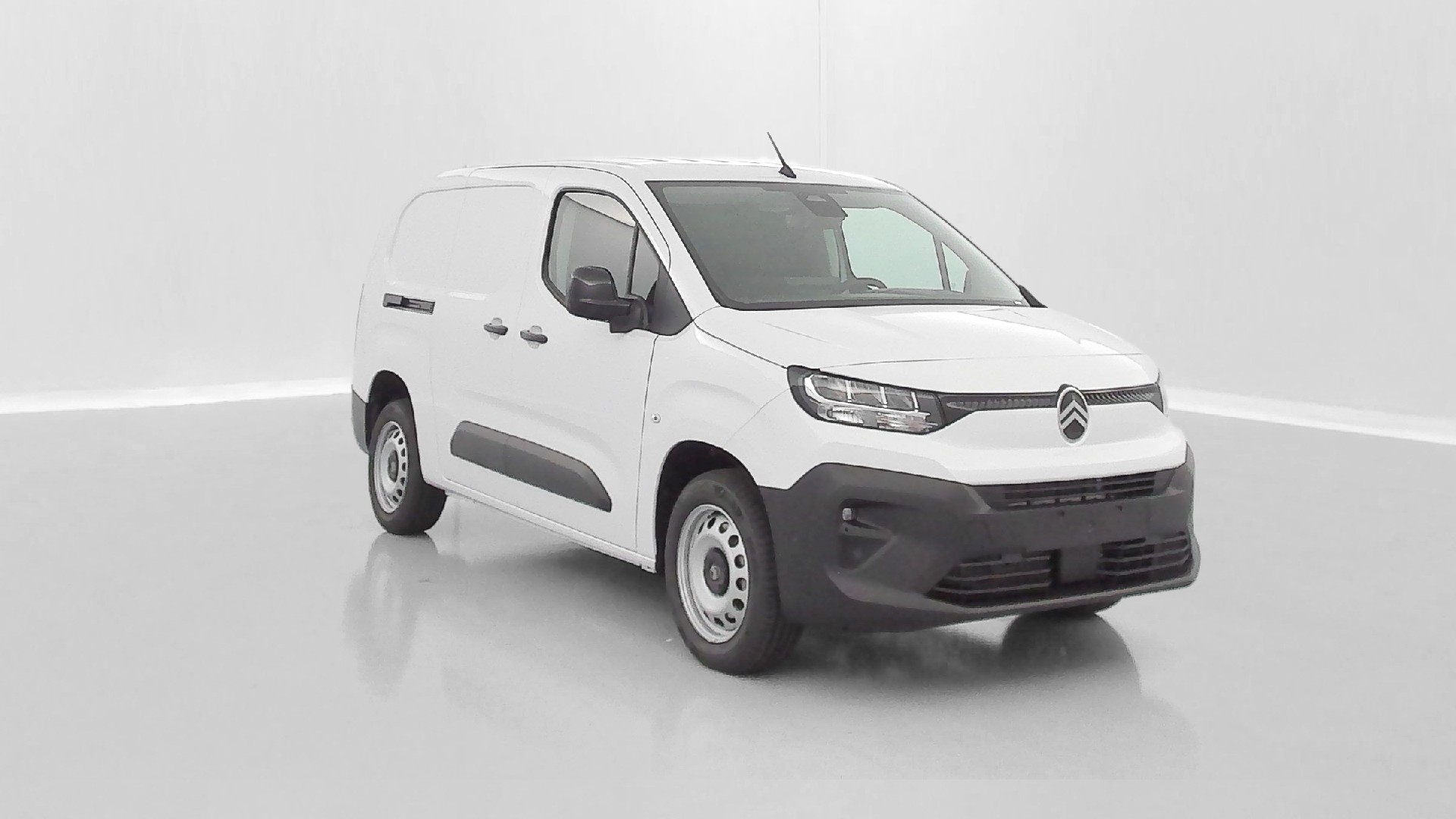 Citroën Berlingo XL 1.5 HDI - Diesel - Automatic - 131 hp - 1 km 