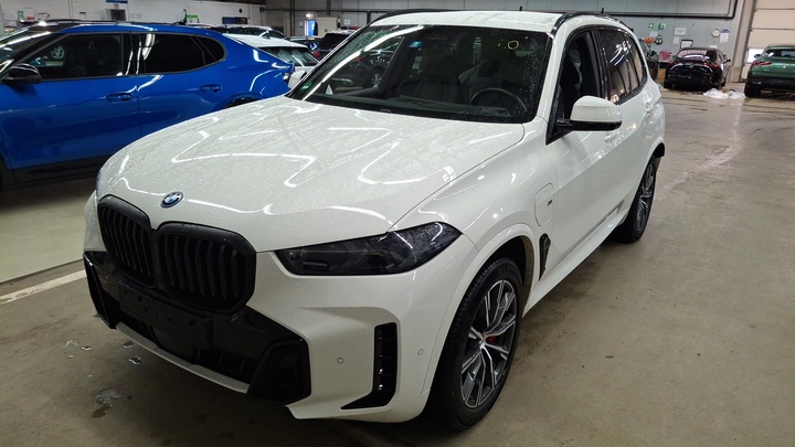 BMW X5 50e M Sport - xDrive - Hybrid - Automatic - 489 hp - 61.449 km M Sport