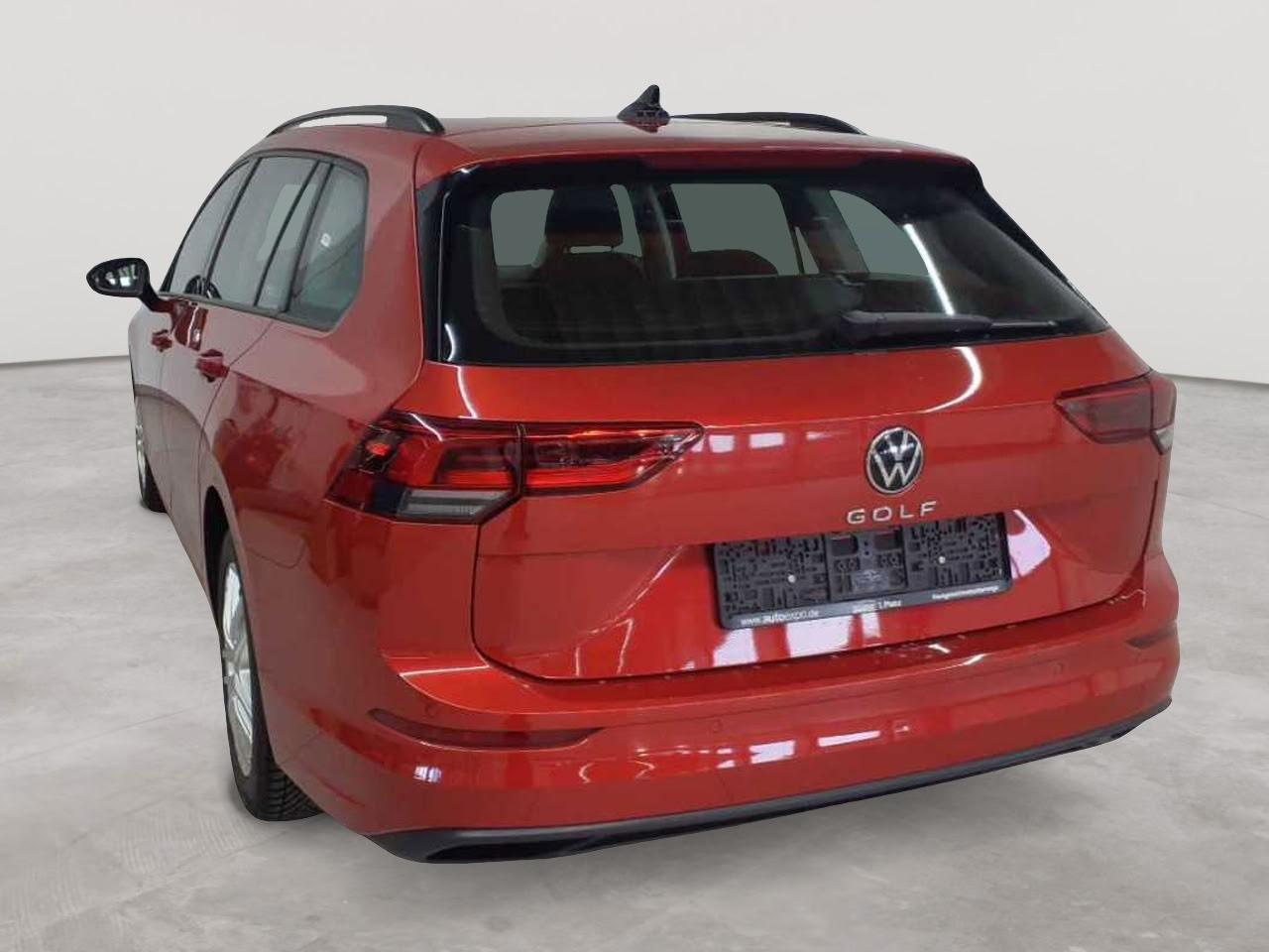 Volkswagen Golf Variant 1.0 TSI Life - Petrol - Manual - 110 hp - 35.110 km