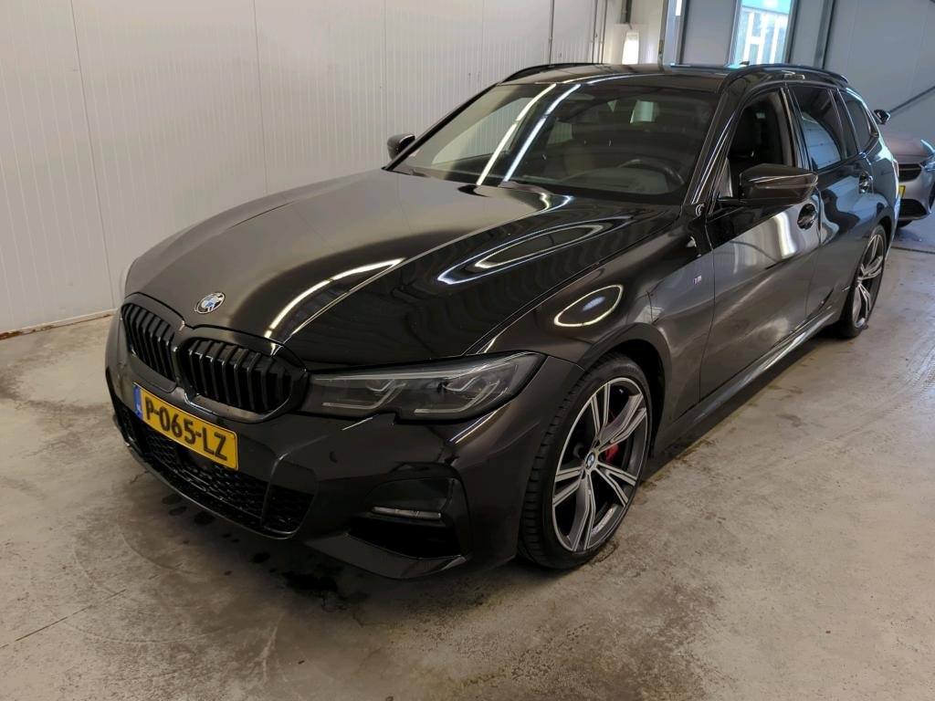 BMW 3 Series Touring 320 - Petrol - Automatic - 184 hp - 167.956 km