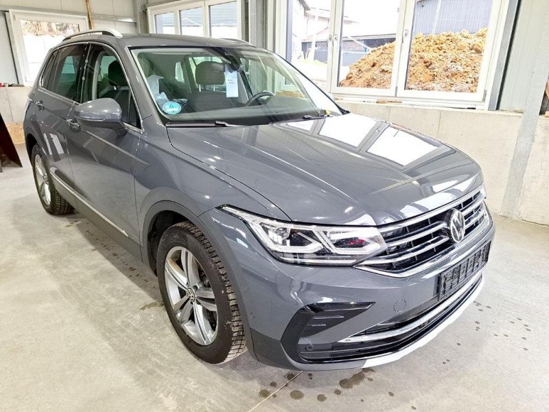Volkswagen Tiguan Elegance - Hybrid - Automatic - 244 hp - 80.044 km Elegance