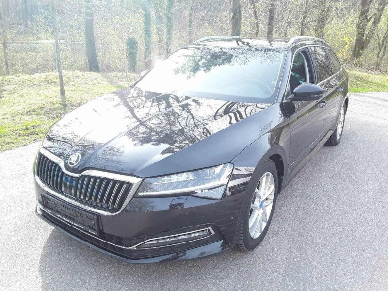 Skoda Superb Combi - Diesel - Automatic - 200 hp - 81.044 km