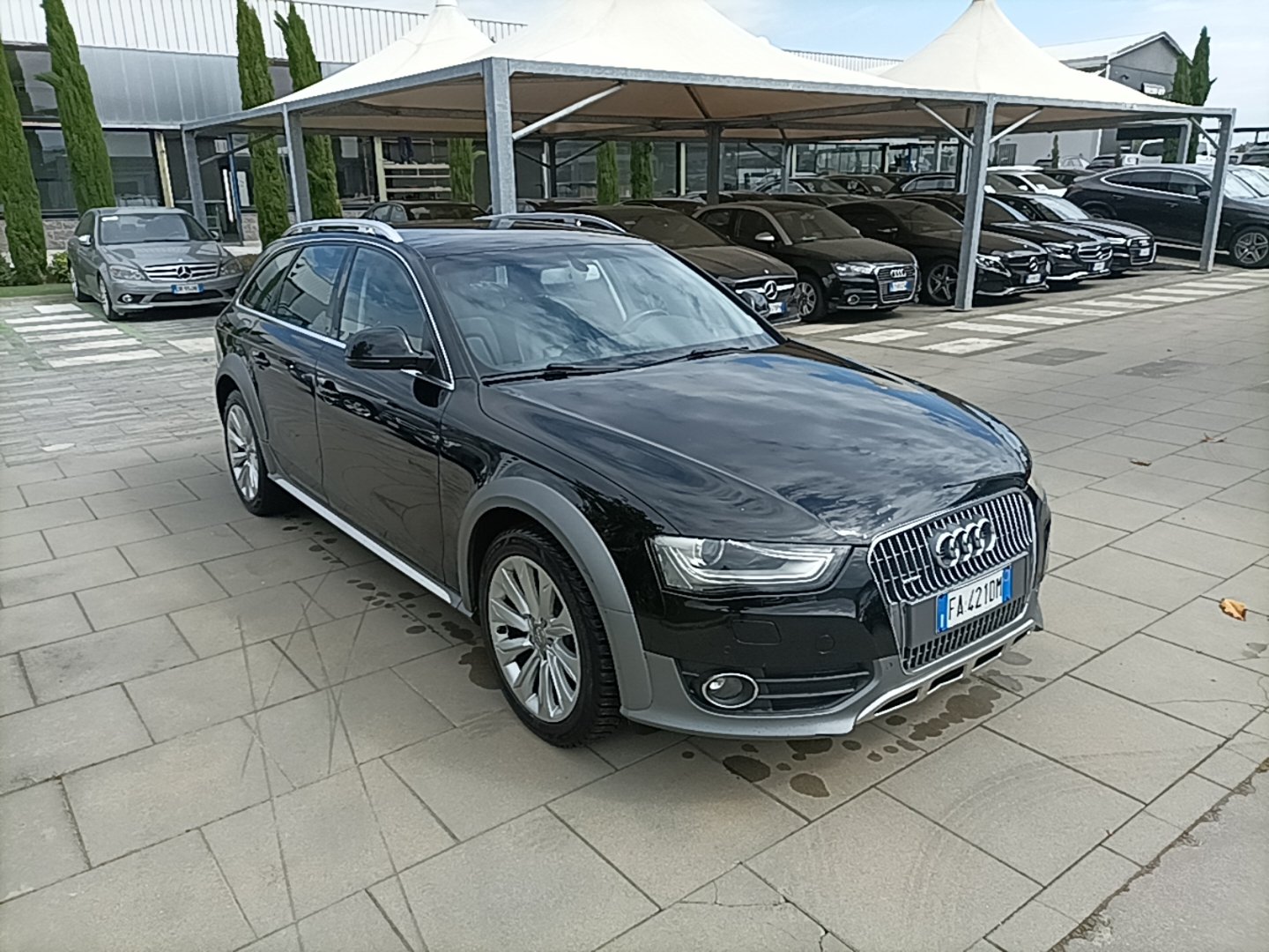 Audi A4 Allroad 2.0 TDI Sport - Quattro - Diesel - Automatic - 190 hp - 261.482 km Sport