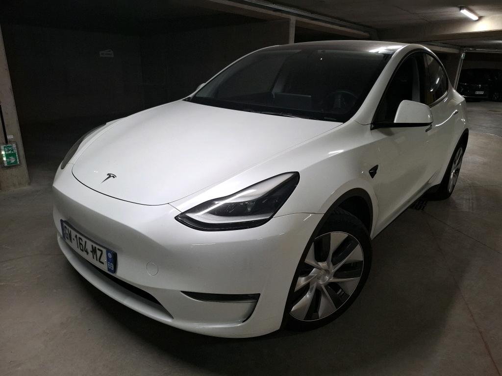 Tesla Model Y - Dual Motor - Electric - Automatic - 514 hp - 26.688 km