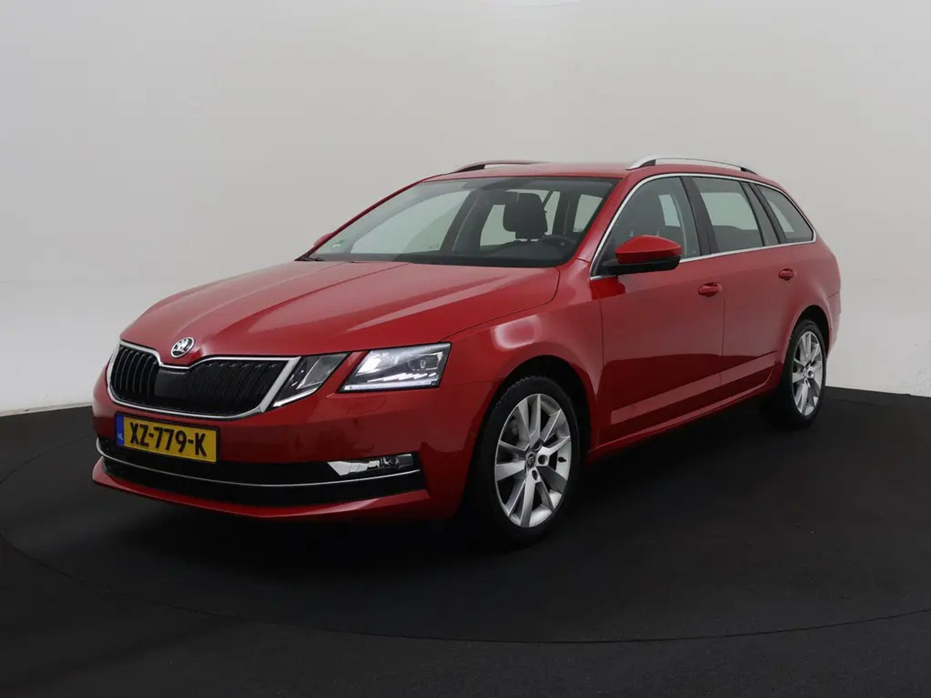 Skoda Octavia Combi 1.0 TSI Style Business - Petrol - Manual - 116 hp - 121.025 km