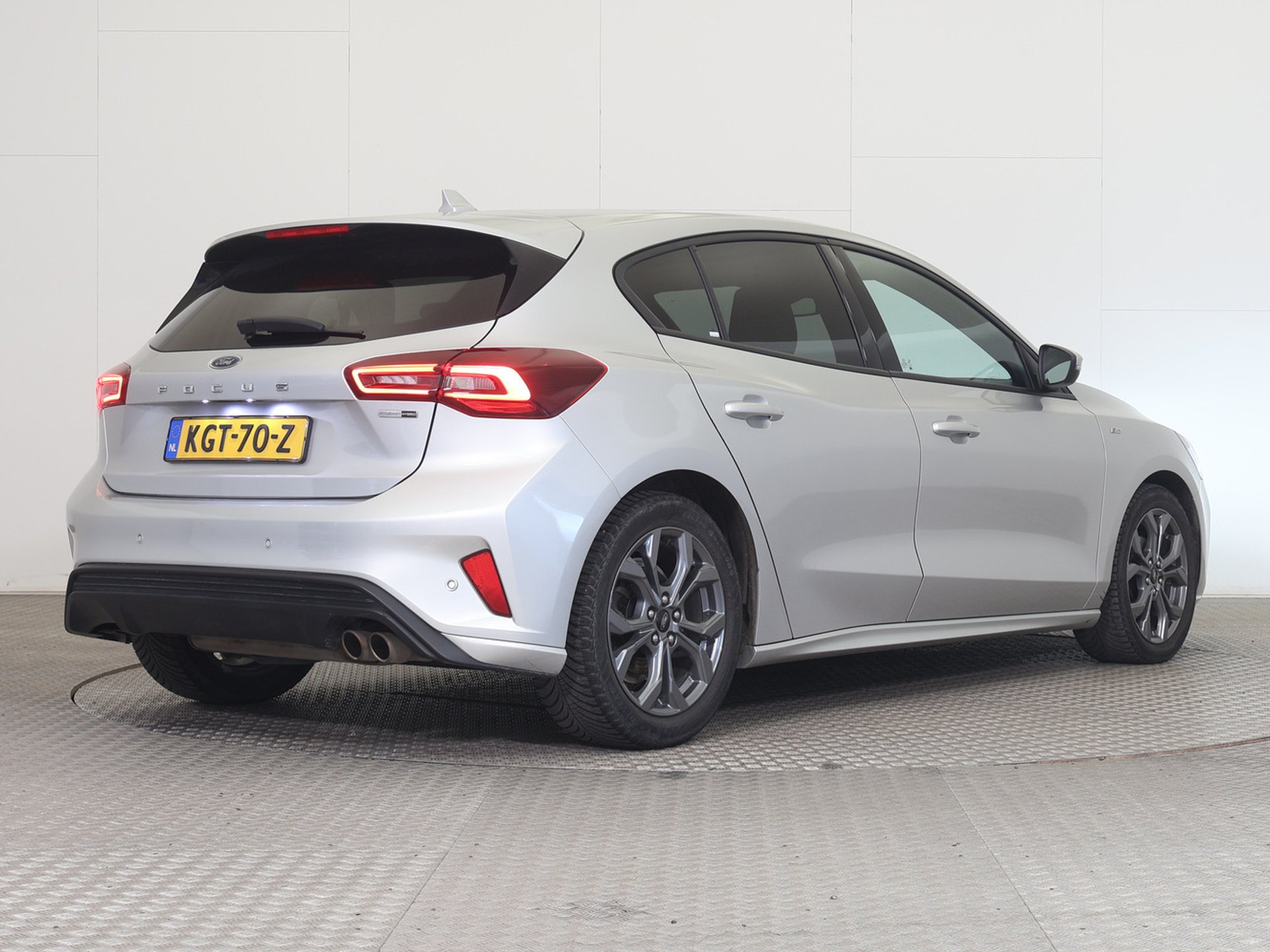 Ford Focus 1.0 EcoBoost ST Line - Petrol - Manual - 125 hp - 85.773 km