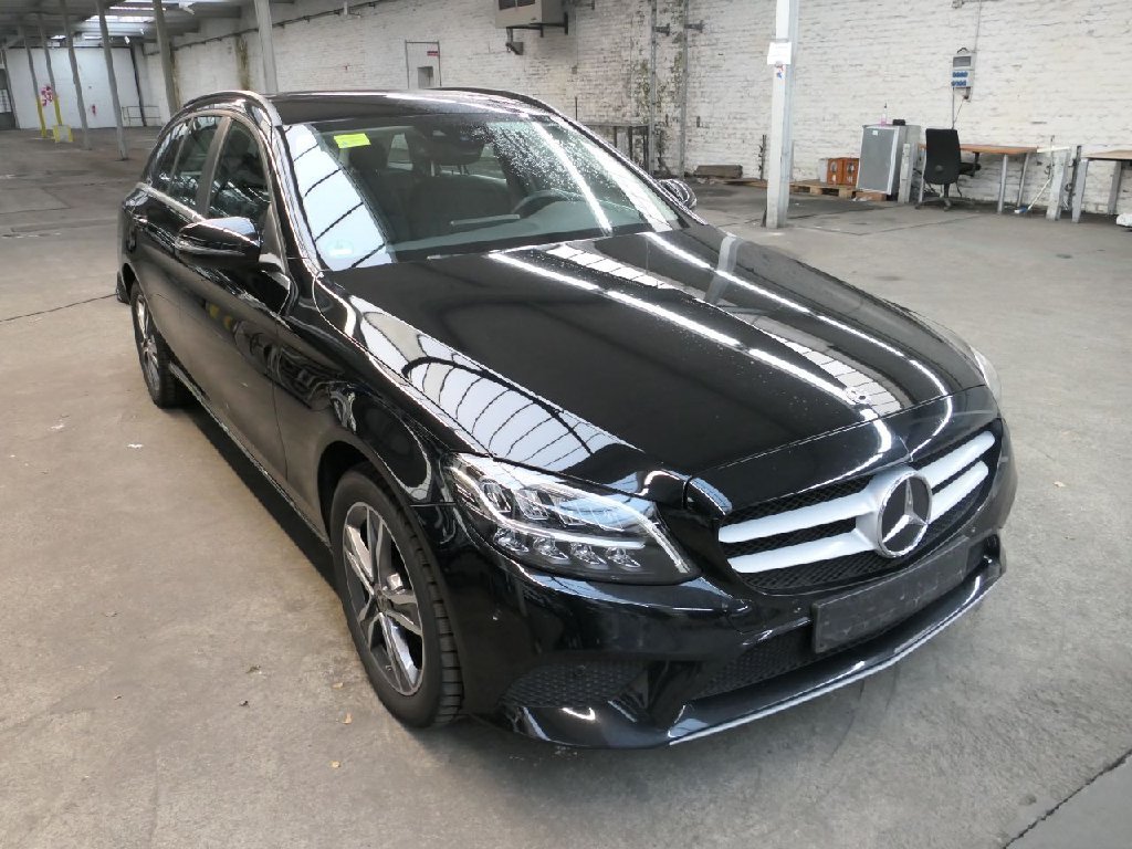 Mercedes-Benz C Break 220d - Diesel - Automatic - 194 hp - 110.633 km 