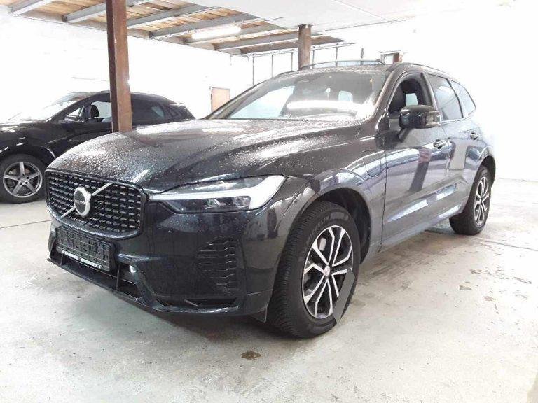 Volvo XC60 R-Design - Hybrid - Automatic - 253 hp - 70.195 km