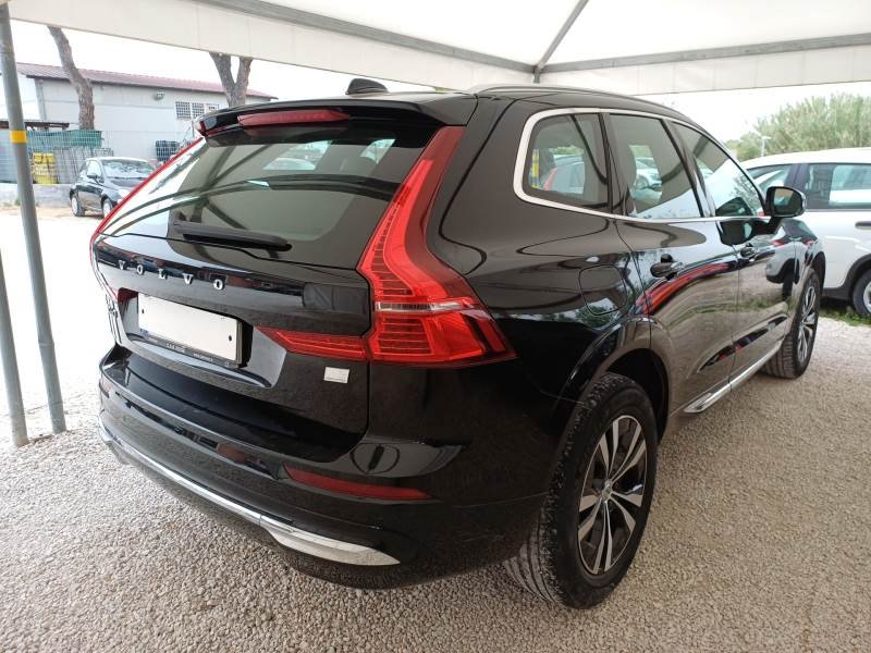 Volvo XC60 T6 Inscription Expression - AWD - Hybrid - Automatic - 253 hp - 87.551 km