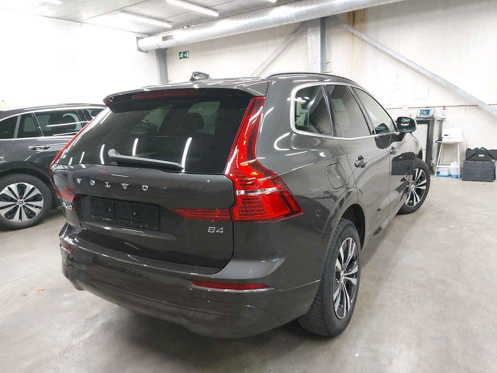 Volvo XC60 2.0 B4 Core - Diesel - Automatic - 197 hp - 171.706 km