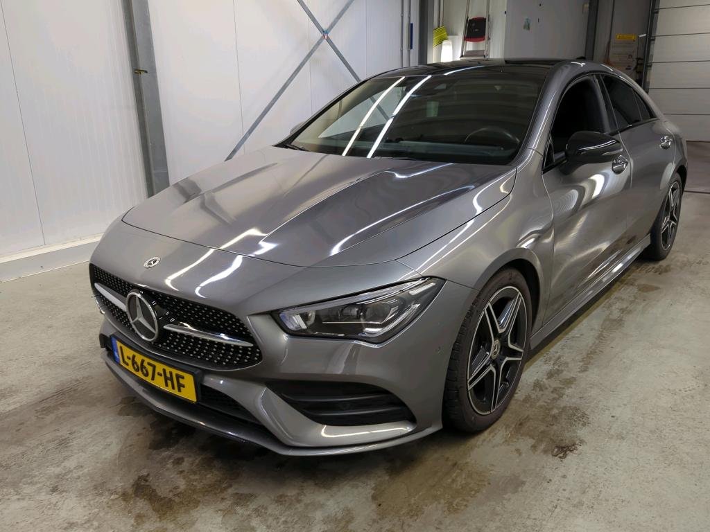 Mercedes-Benz CLA 180 Business Solution AMG - Petrol - Automatic - 136 hp - 181.239 km