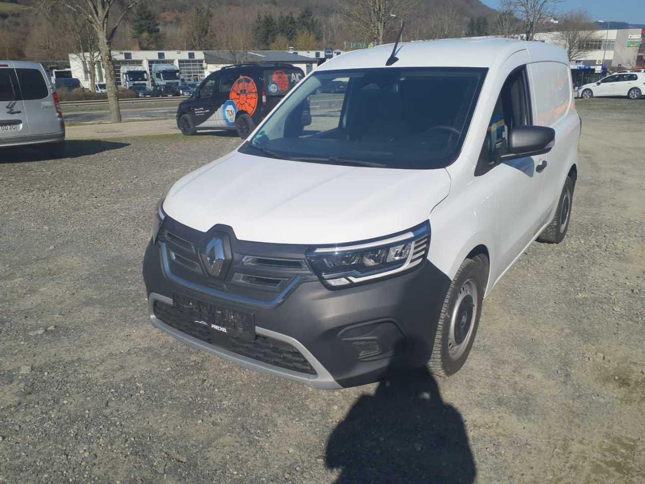 Renault e-Kangoo 22 kWh - Electric - Automatic - 122 hp - 9.041 km
