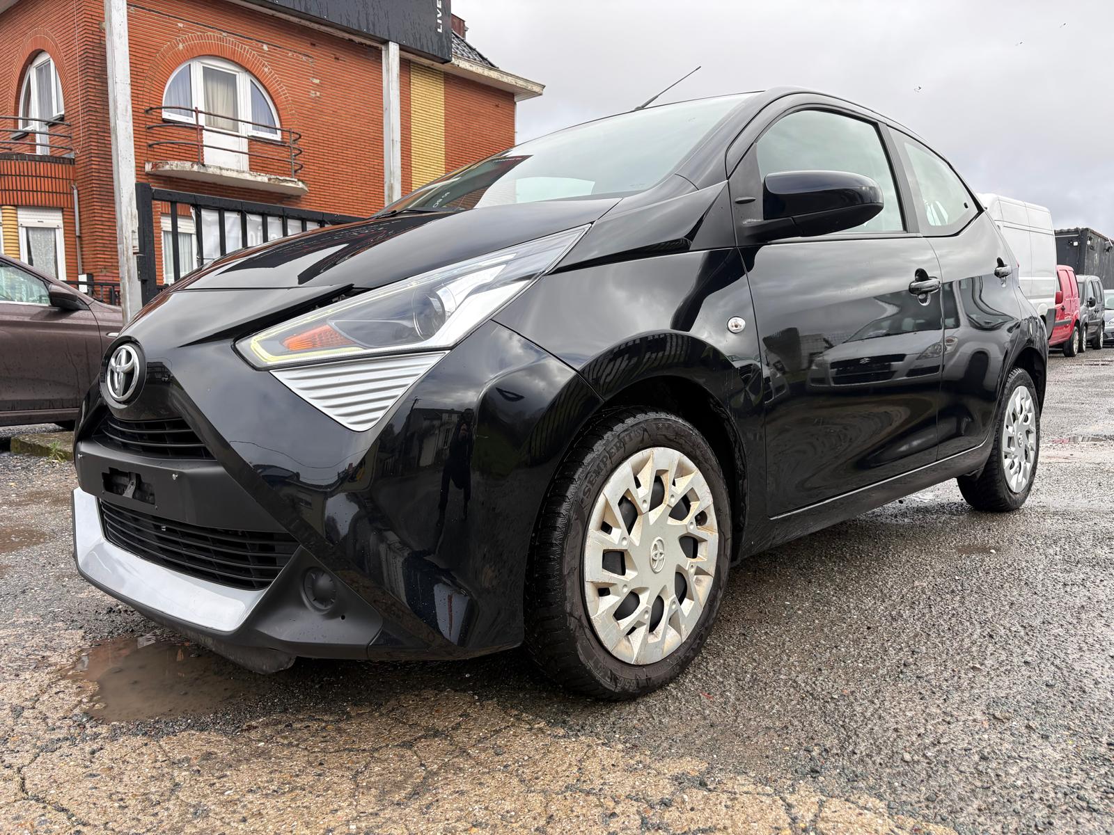 Toyota Aygo 1.0 - Petrol - Manual - 72 hp - 119.263 km