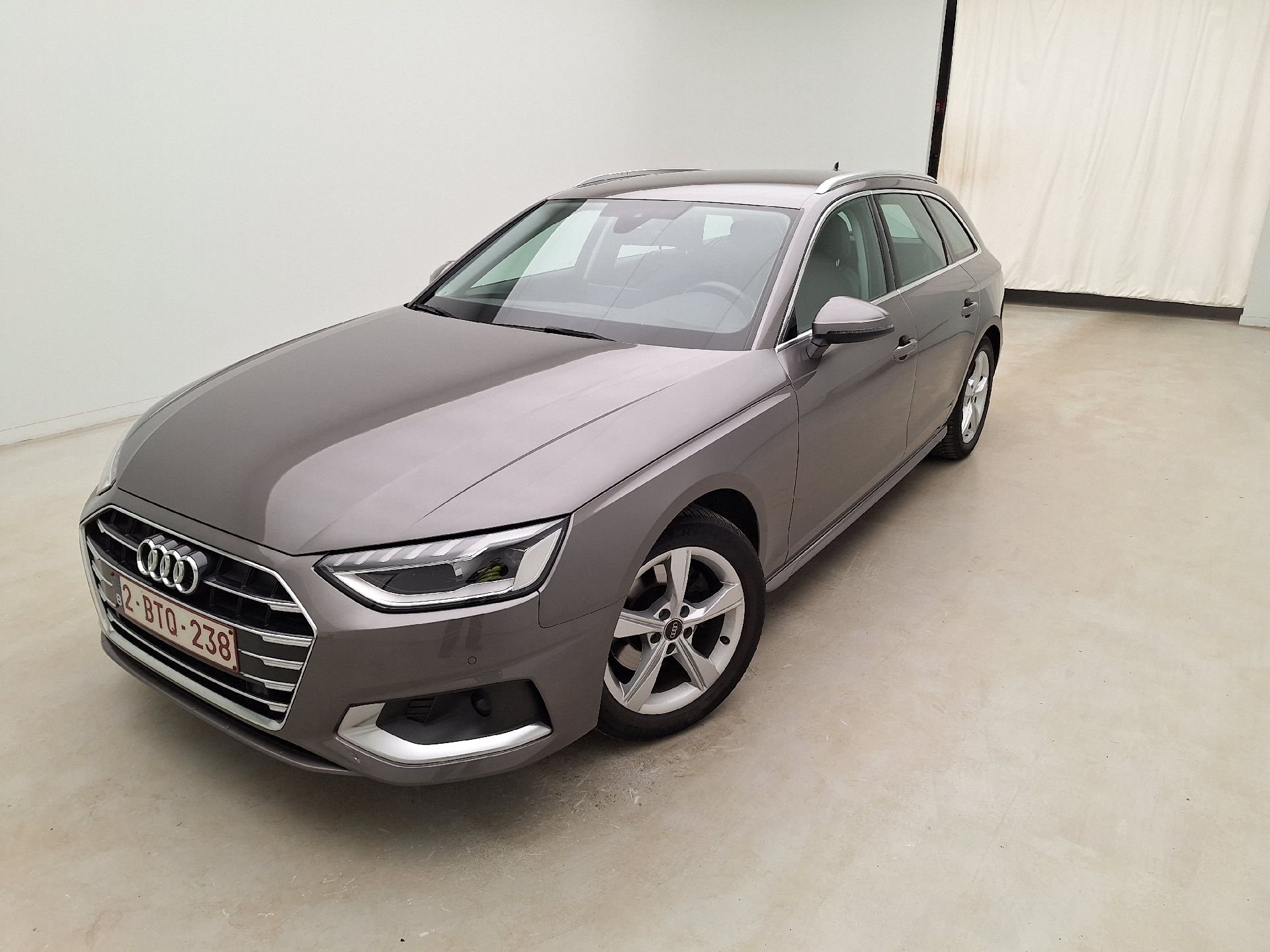 Audi A4 Avant 35 TFSI Advanced - Petrol - Automatic - 150 hp - 180.261 km