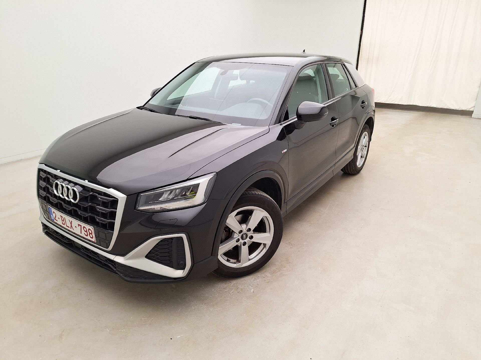 Audi Q2 30 TFSI S Line - Petrol - Manual - 110 hp - 32.406 km
