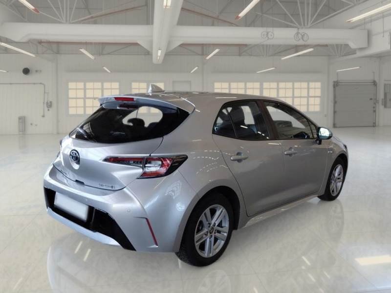 Toyota Corolla 1.8h Business - Hybrid - Automatic - 98 hp - 118.559 km