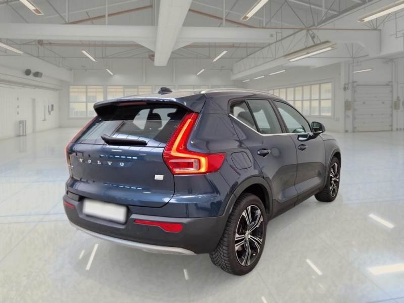 Volvo XC40 T4 Inscription Expression - Hybrid - Automatic - 261 hp - 117.400 km