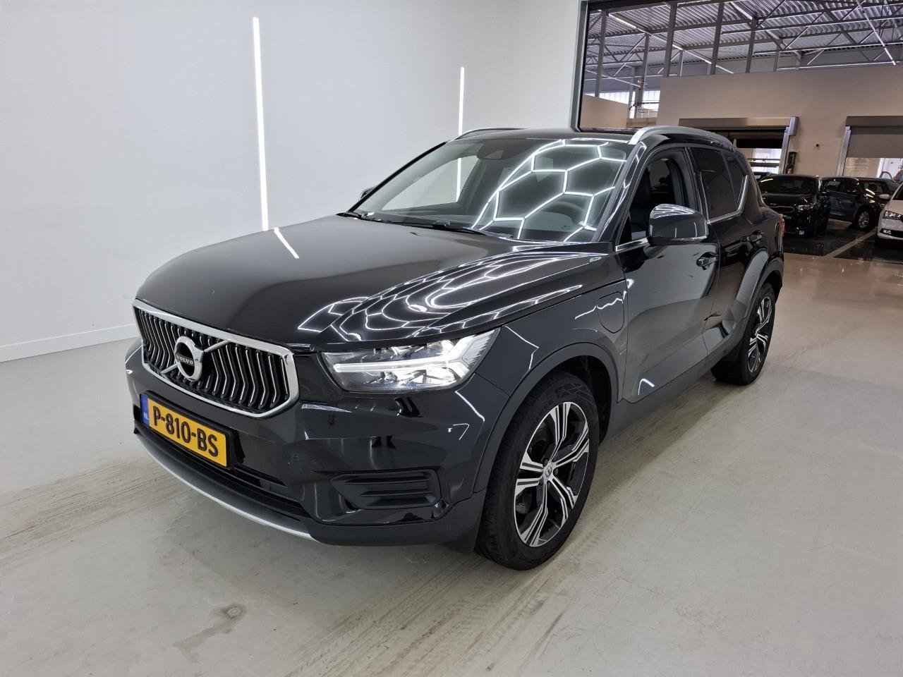 Volvo XC40 T4 Inscription - Hybrid - Automatic - 129 hp - 78.693 km