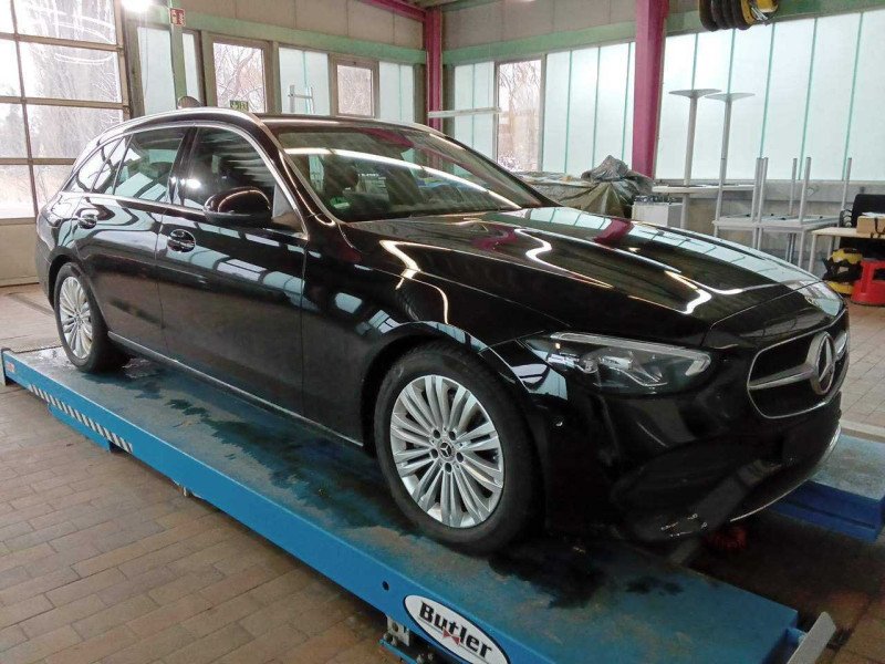 2021 Mercedes-Benz C   