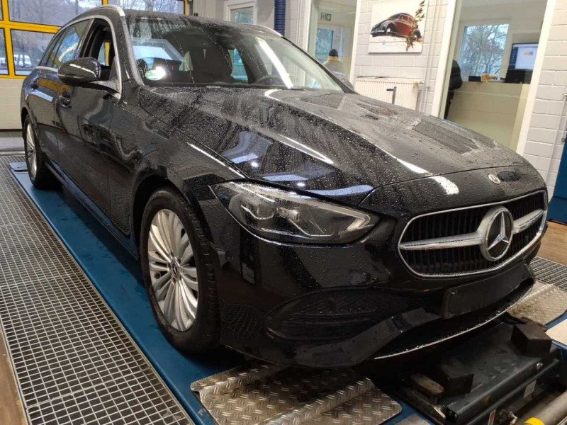 2021 Mercedes-Benz C   