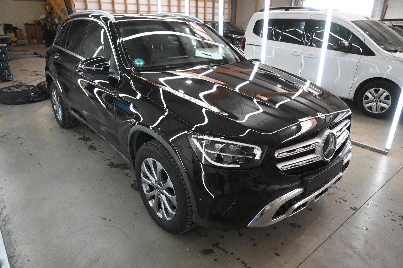 2019 Mercedes-Benz GLC   AWD