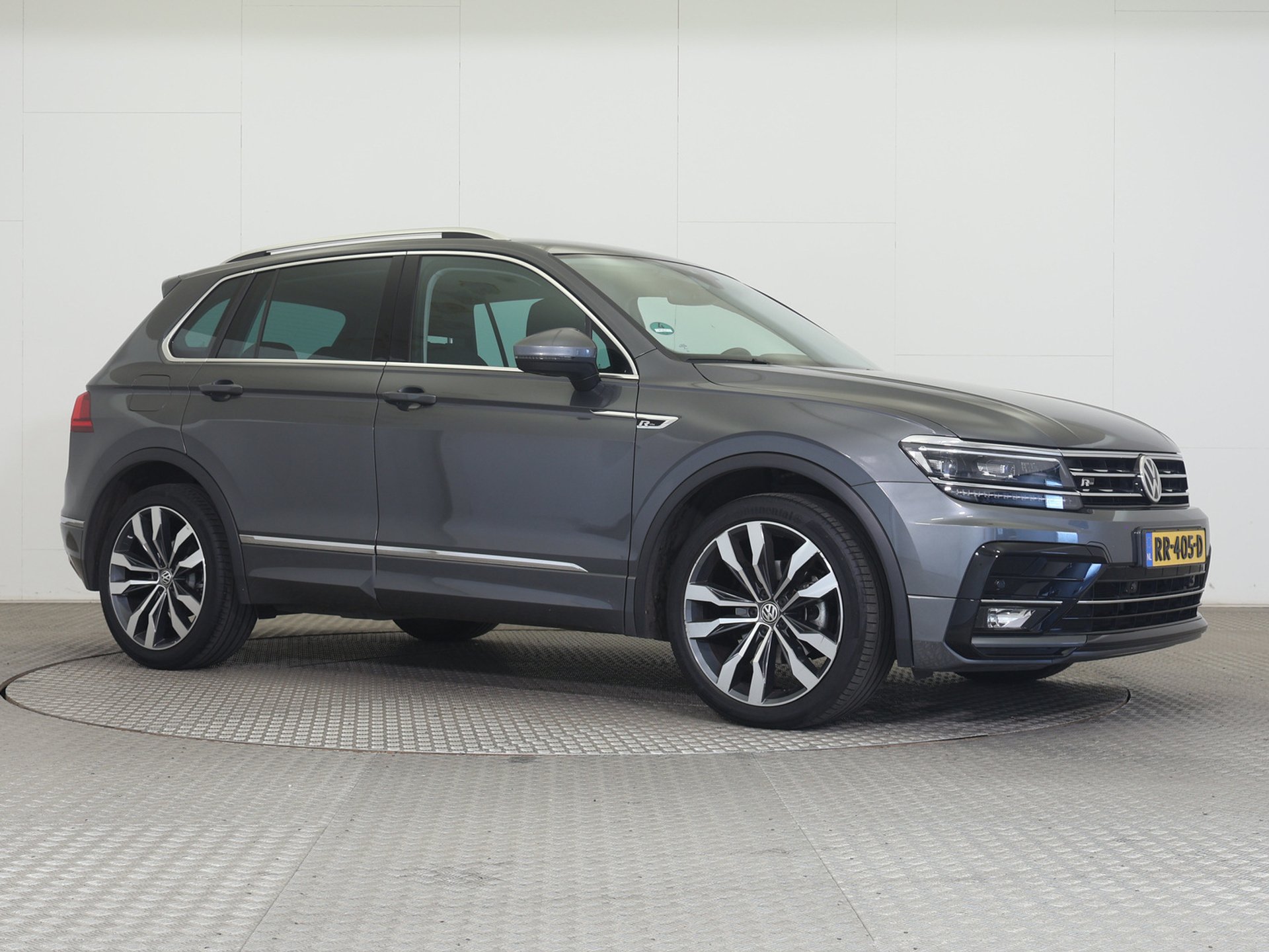 2018 Volkswagen Tiguan   