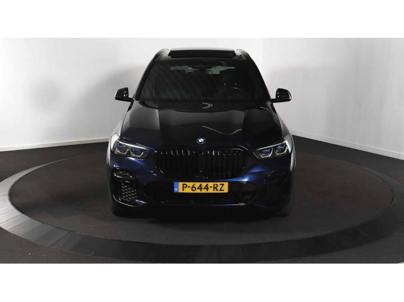 BMW X5 45e High Executive - xDrive - Hybrid - Automatic - 286 hp - 152.311 km