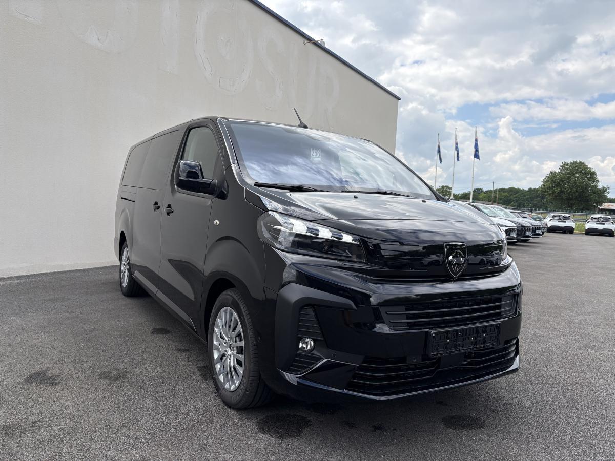 Peugeot Traveller Business 2026