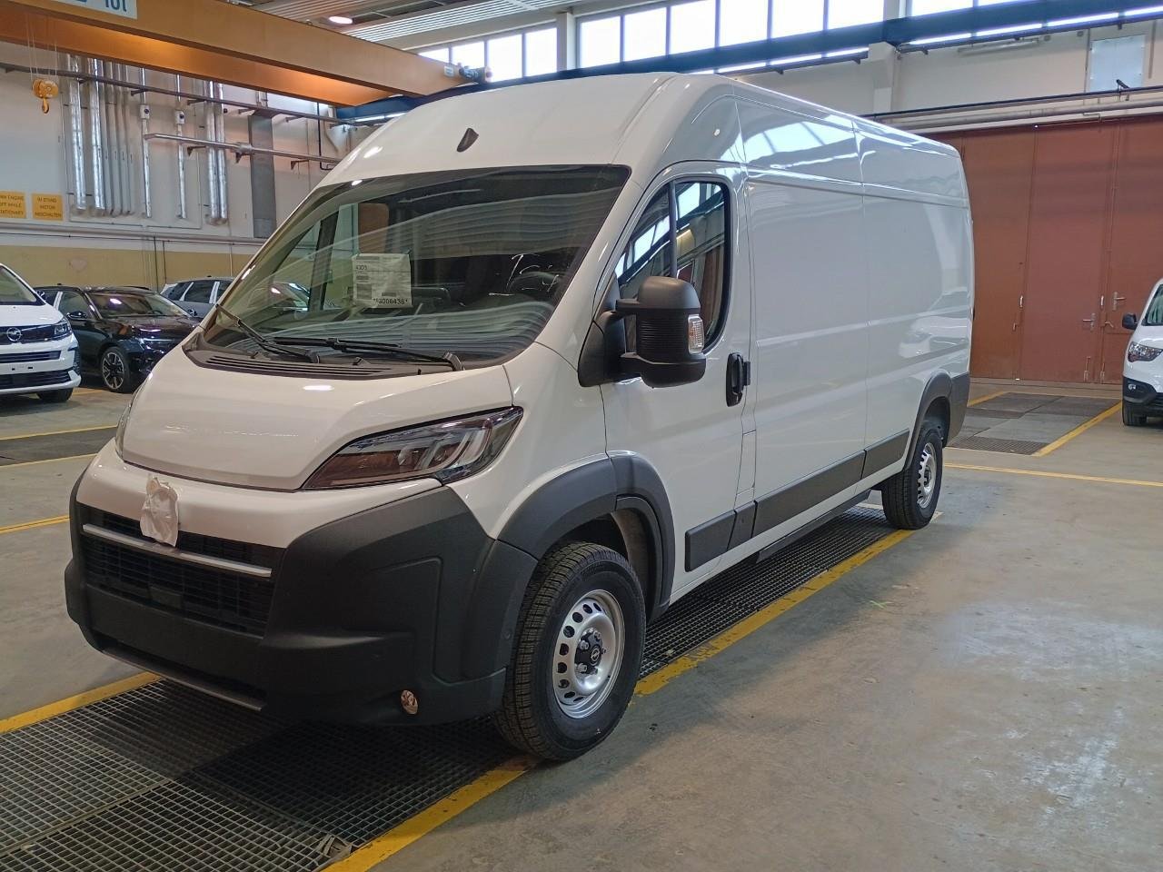 Opel Movano 110 kWh 2025
