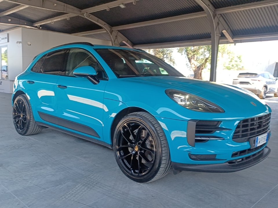 2019 Porsche Macan   AWD