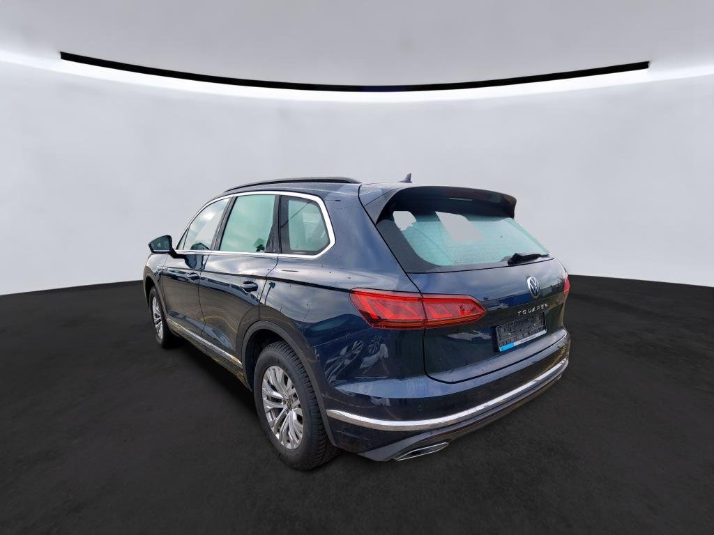 2018 Volkswagen Touareg   AWD